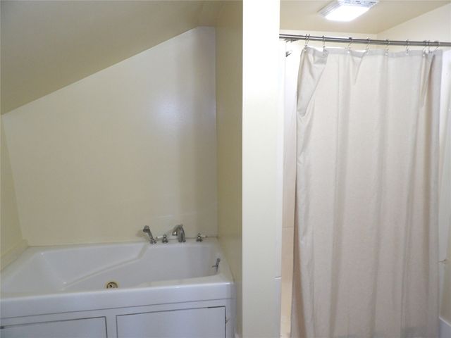 1345 DONATION Road, Erie, PA 16509