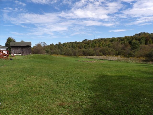 1345 DONATION Road, Erie, PA 16509