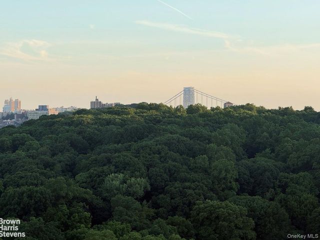 2400 Johnson Avenue 1K, Bronx, NY 10463