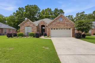 1115 Westfield Dr, Conway, AR 72034