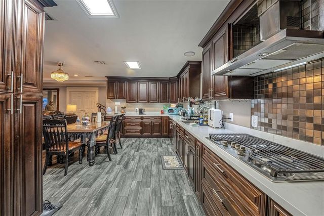 301 N Thomson Ave Avenue, Iowa, LA 70647