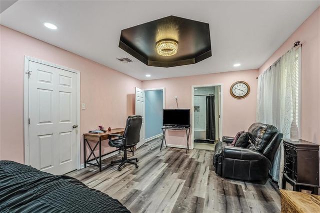 301 N Thomson Ave Avenue, Iowa, LA 70647