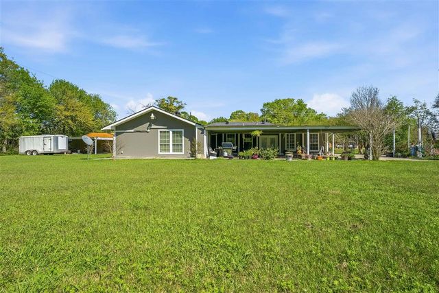 301 N Thomson Ave Avenue, Iowa, LA 70647