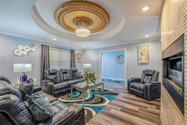 301 N Thomson Ave Avenue, Iowa, LA 70647