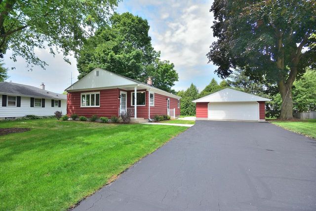 3122 W Rochelle AVENUE, Glendale, WI 53209