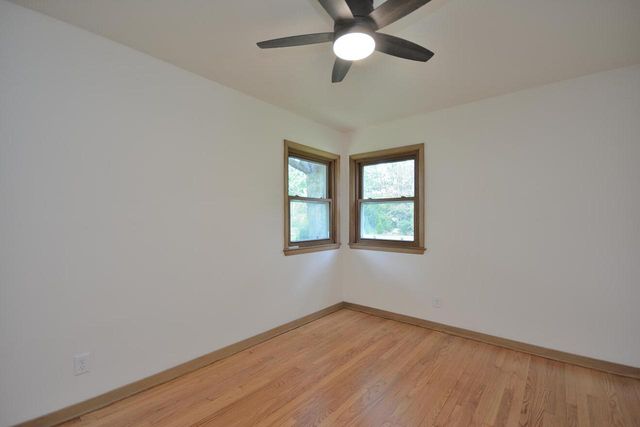 3122 W Rochelle AVENUE, Glendale, WI 53209