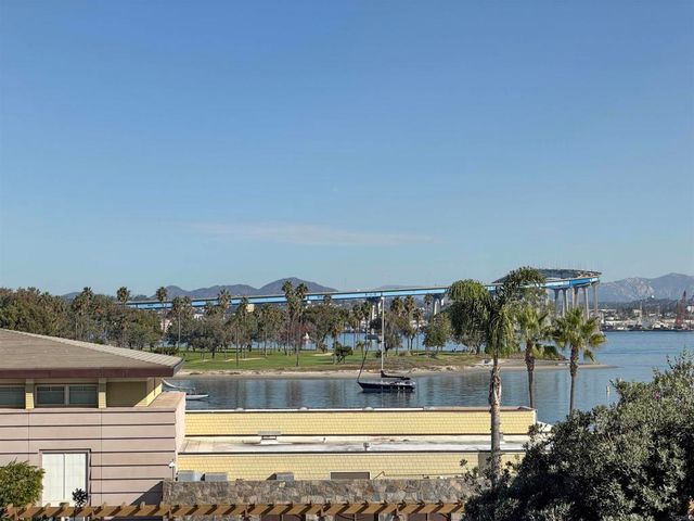 1820 Avenida del mundo 208, Coronado, CA 92118