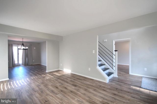 36 SADDLEBROOK DR, Sewell, NJ 08080