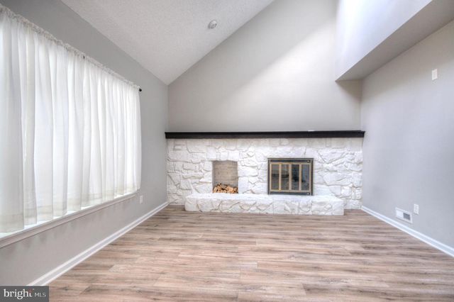 36 SADDLEBROOK DR, Sewell, NJ 08080