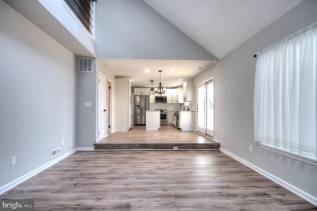 36 SADDLEBROOK DR, Sewell, NJ 08080