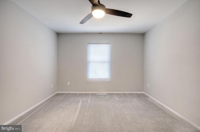 36 SADDLEBROOK DR, Sewell, NJ 08080