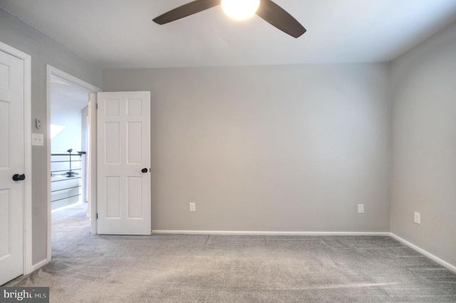 36 SADDLEBROOK DR, Sewell, NJ 08080