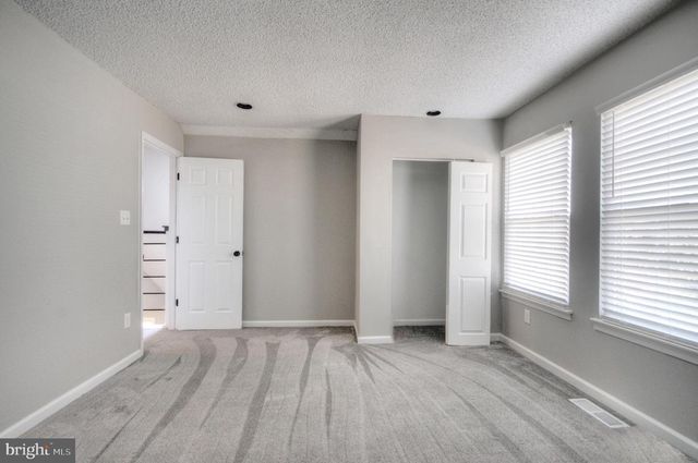 36 SADDLEBROOK DR, Sewell, NJ 08080