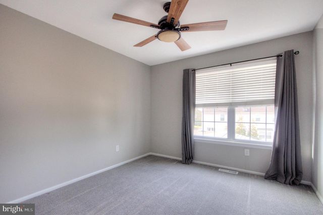 36 SADDLEBROOK DR, Sewell, NJ 08080