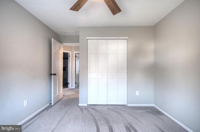 36 SADDLEBROOK DR, Sewell, NJ 08080