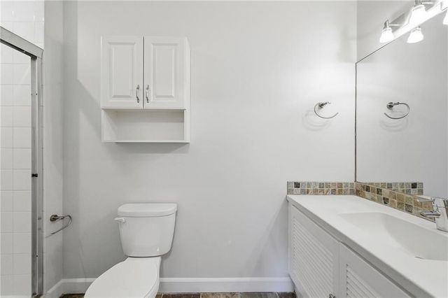 4511 Headwood Drive 5, Kansas City, MO 64111