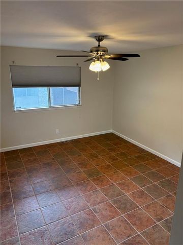 4511 Headwood Drive 5, Kansas City, MO 64111