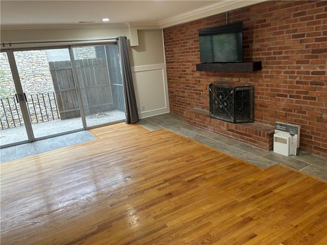 4511 Headwood Drive 5, Kansas City, MO 64111