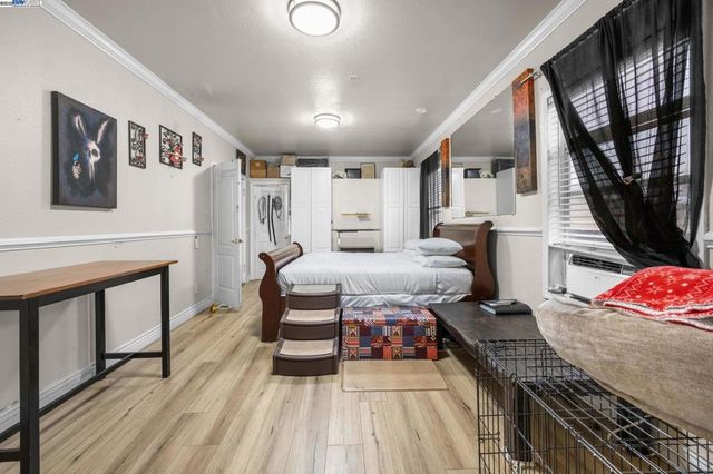 2421 W Rumble Rd, Modesto, CA 95350