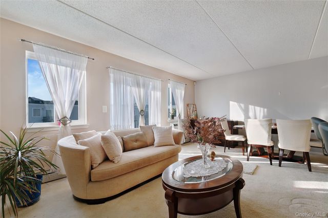 109 Beach 61st Street 77A, Arverne, NY 11692