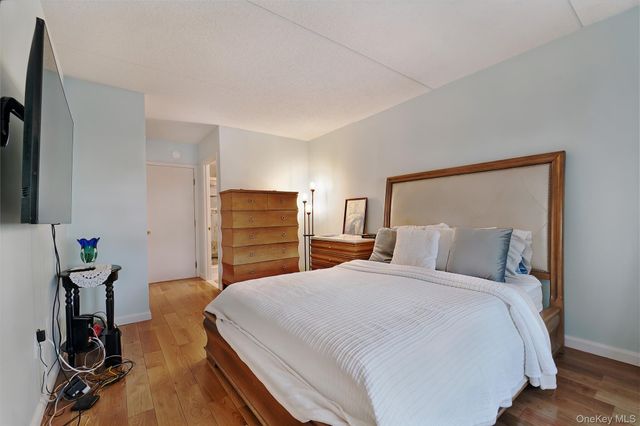 109 Beach 61st Street 77A, Arverne, NY 11692