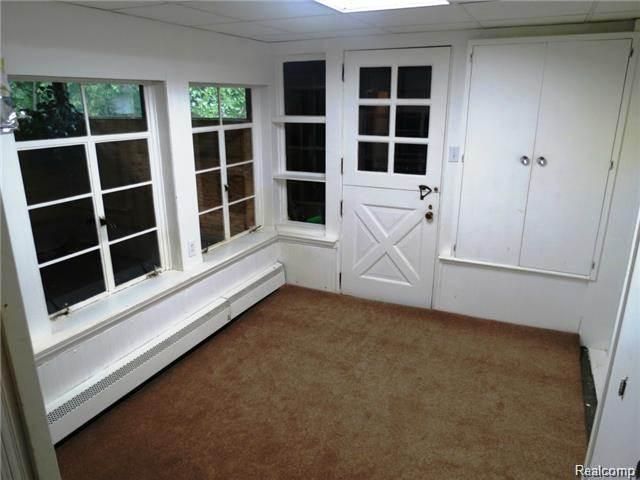 24125 Martha Washington Drive, Southfield, MI 48075