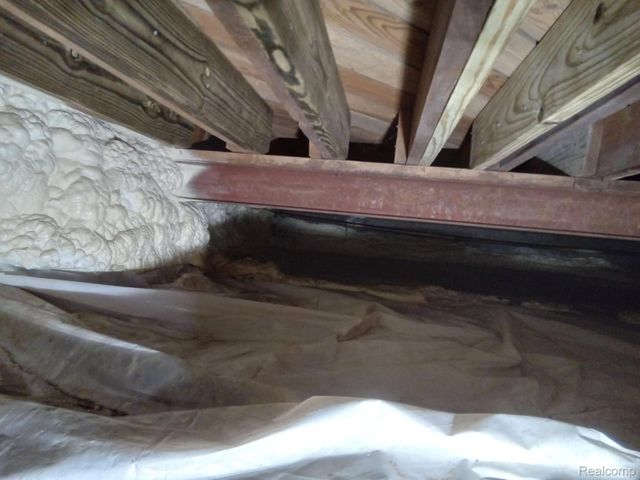 24125 Martha Washington Drive, Southfield, MI 48075