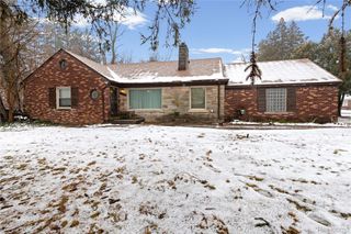 24125 Martha Washington Drive, Southfield, MI 48075