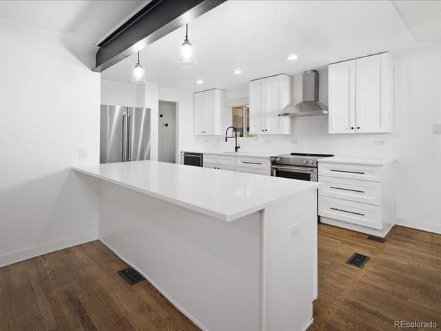 2918 S Ogden Street, Englewood, CO 80113