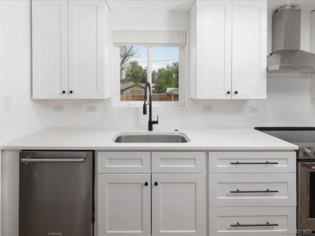 2918 S Ogden Street, Englewood, CO 80113