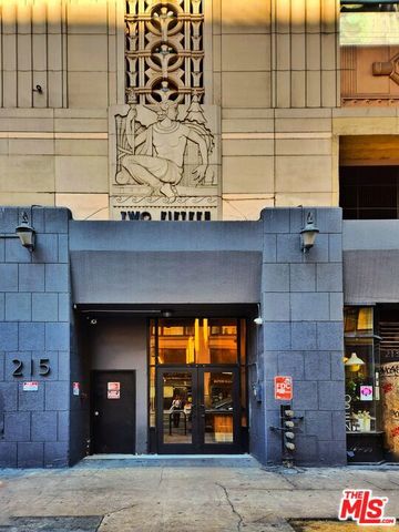 215 W 7th Street 1404, Los Angeles, CA 90014