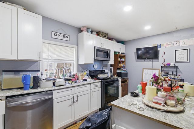 1881 N Campbell Avenue, Springfield, MO 65803