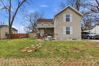 1881 N Campbell Avenue, Springfield, MO 65803