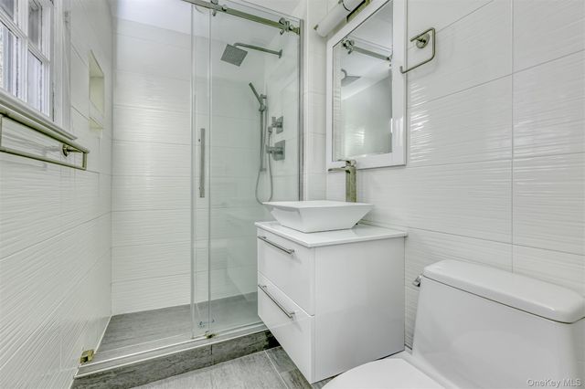 1 Cottage Lane, Suffern, NY 10901