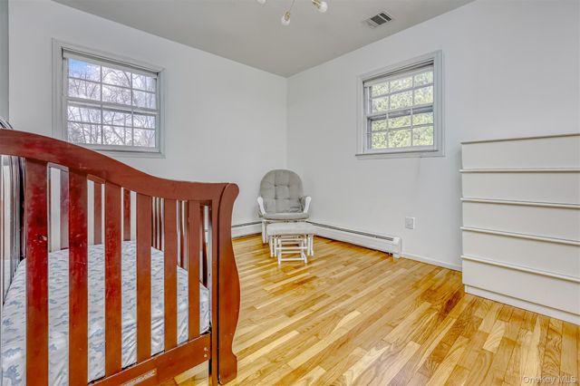 1 Cottage Lane, Suffern, NY 10901