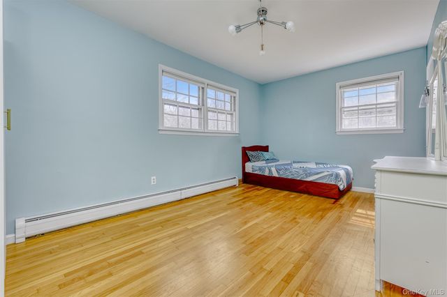 1 Cottage Lane, Suffern, NY 10901