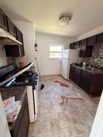 1724 Fillmore Street, Gary, IN 46407