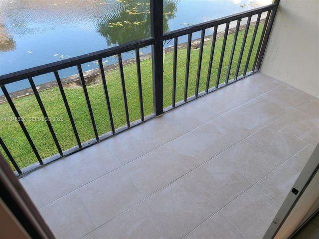 7925 S Colony Cir S 207, Tamarac, FL 33321