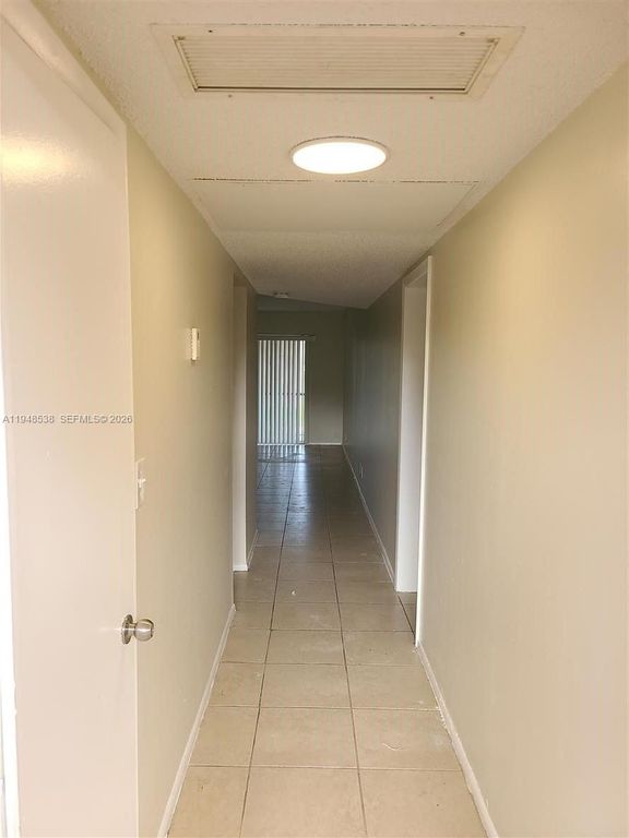 7925 S Colony Cir S 207, Tamarac, FL 33321