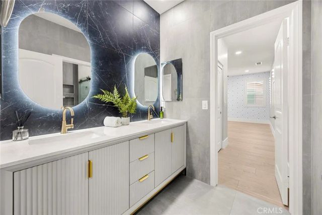 7632 Villa Rosa Court, Eastvale, CA 92880