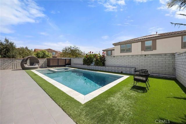 7632 Villa Rosa Court, Eastvale, CA 92880