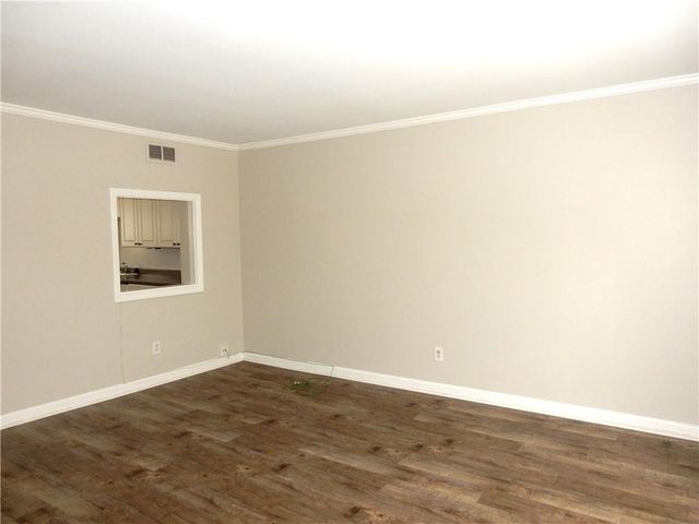 3089 Colonial Way E, Atlanta, GA 30341