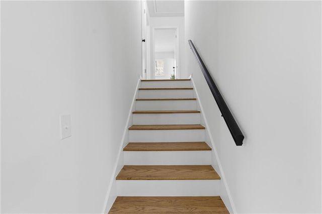 524 Fond Du Lac Drive, Stone Mountain, GA 30088