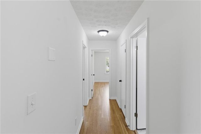 524 Fond Du Lac Drive, Stone Mountain, GA 30088