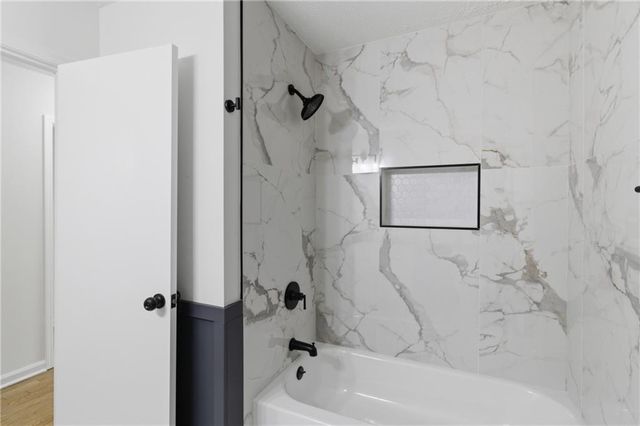 524 Fond Du Lac Drive, Stone Mountain, GA 30088