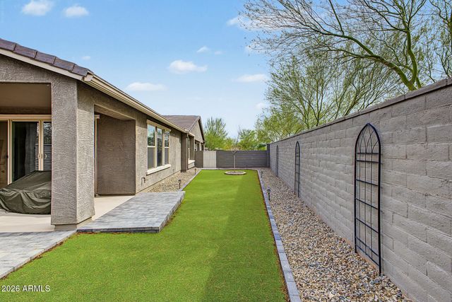 20398 W ELM Drive, Buckeye, AZ 85396
