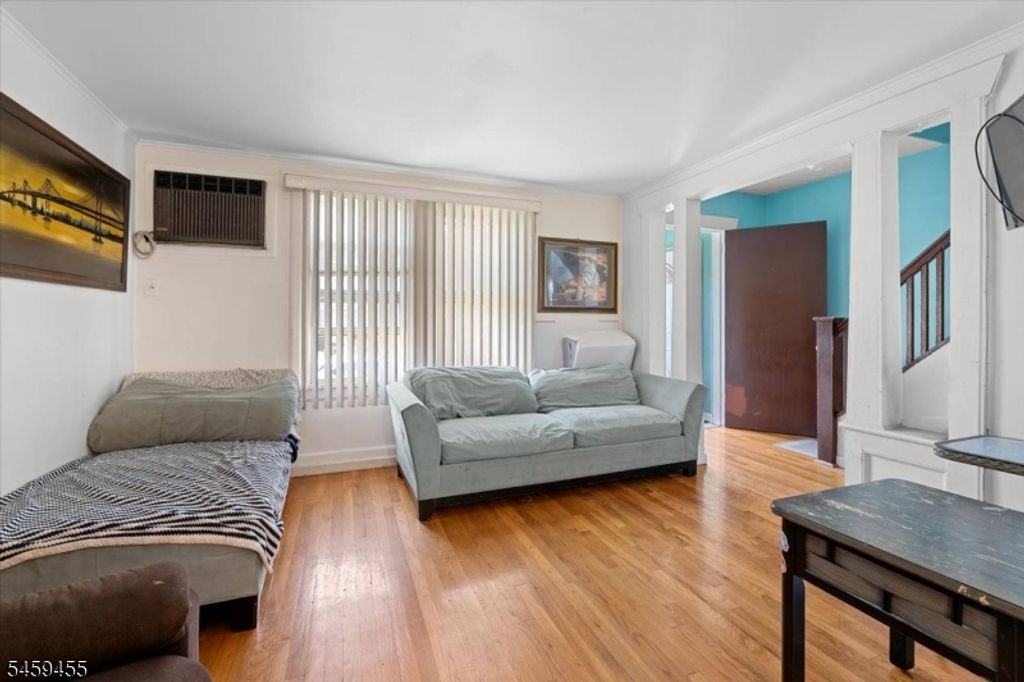 322 Kaplan Ave, Hackensack City, NJ 07601 — photo 3