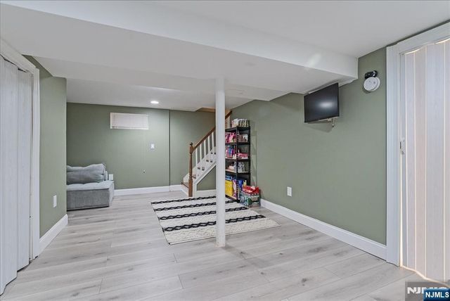 50 Lewis Place, Totowa, NJ 07512