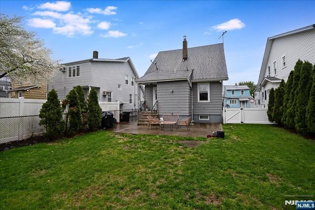50 Lewis Place, Totowa, NJ 07512