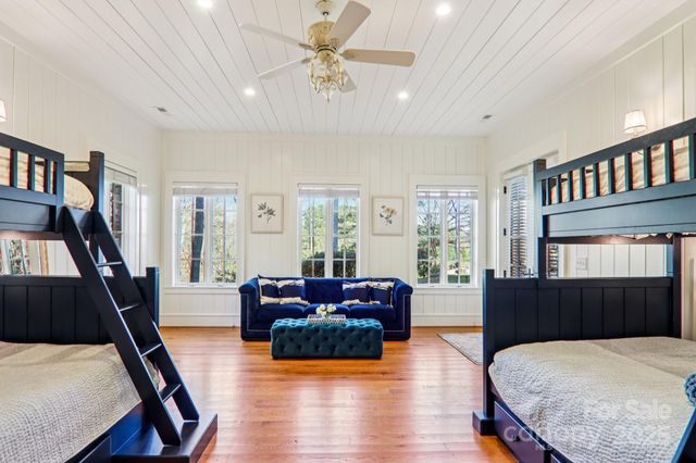 146 Allison Creek Trail, Brevard, NC 28712